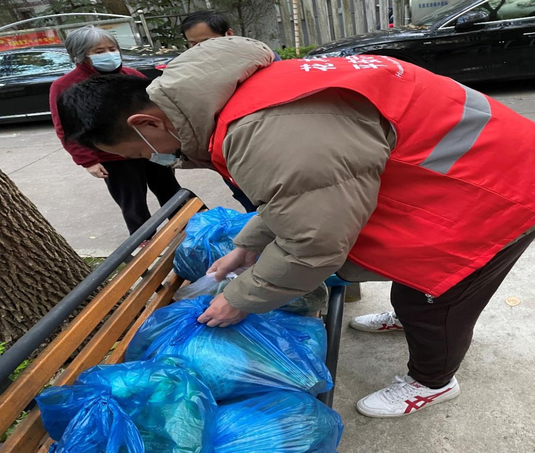 通辽24小时高价回收医保小额(医保小额提取代办600以内)